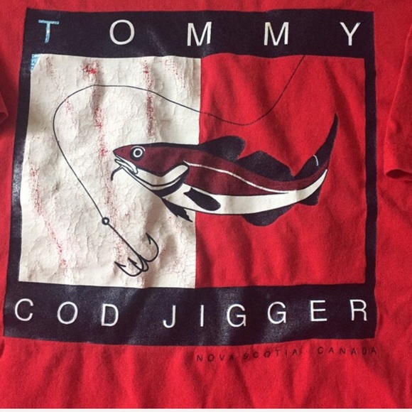 🍁TOMMY COD JIGGER-Vintage men’s T-shirt - Picture 2 of 2
